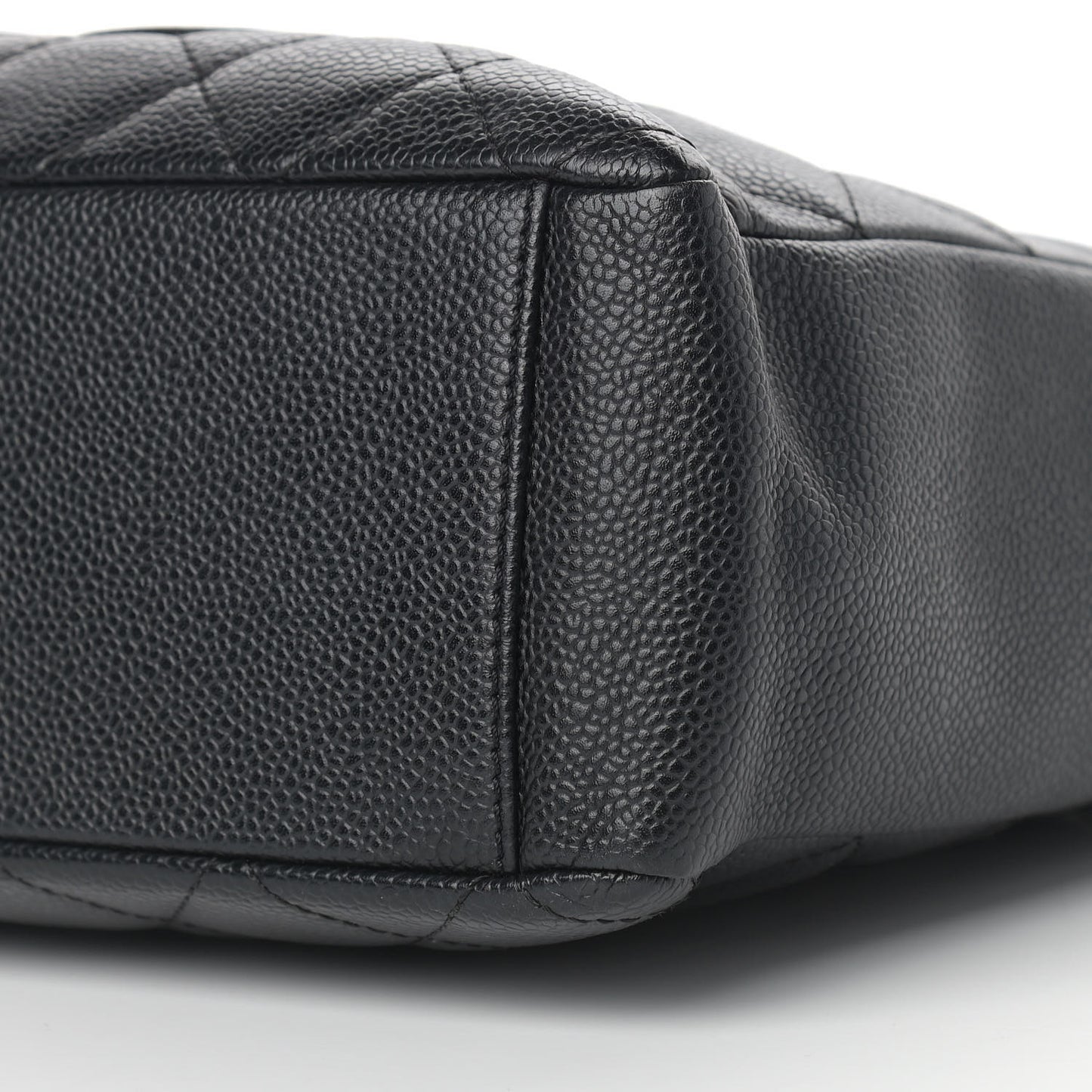 Caviar Quilted Petit Shopping Tote PST Black