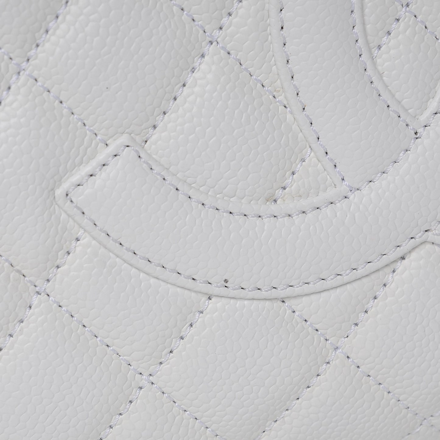 Caviar Quilted Grand Shopping Tote GST White