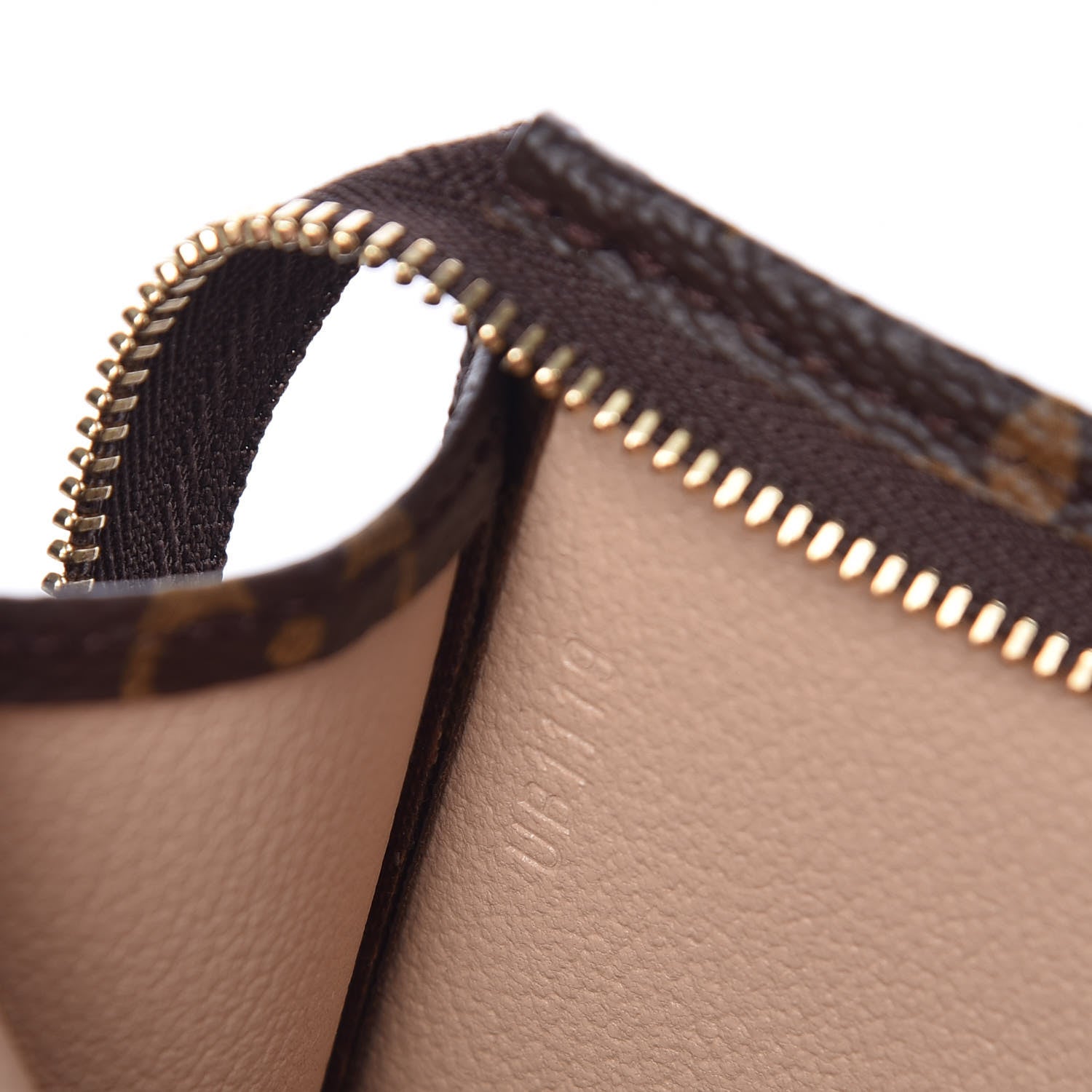 Louis Vuitton Monogram Toiletry Pouch 19 7 of 10