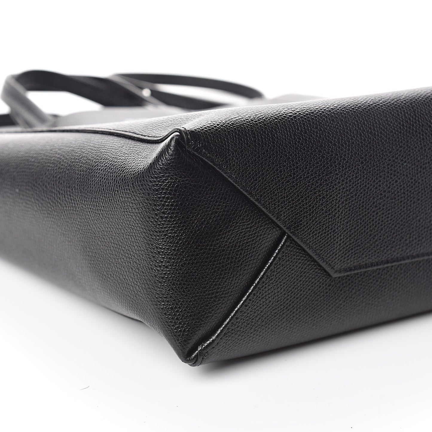 Grained Calfskin Small Vertical Cabas Black