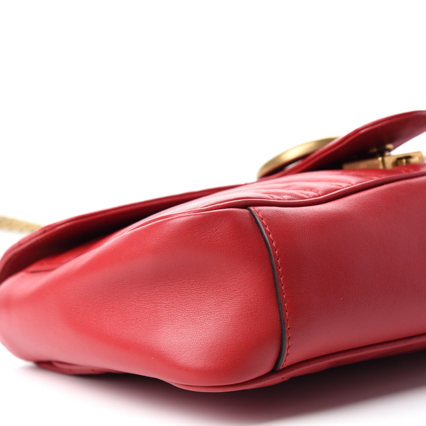 Calfskin Matelasse Small GG Marmont Shoulder Bag Hibiscus Red