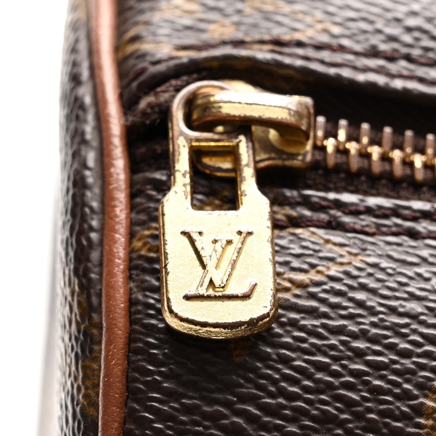 Monogram Papillon 26
