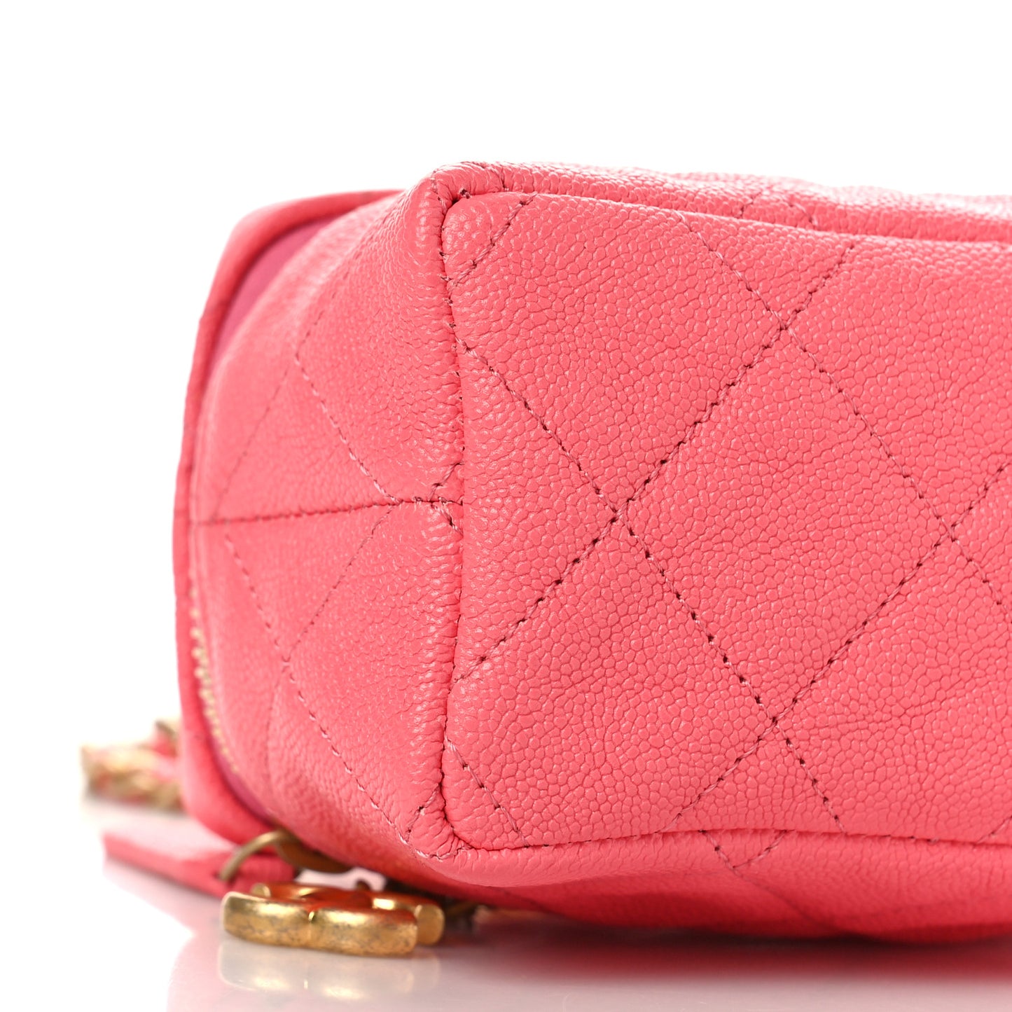 Caviar Quilted Mini Top Handle Vanity With Chain Pink