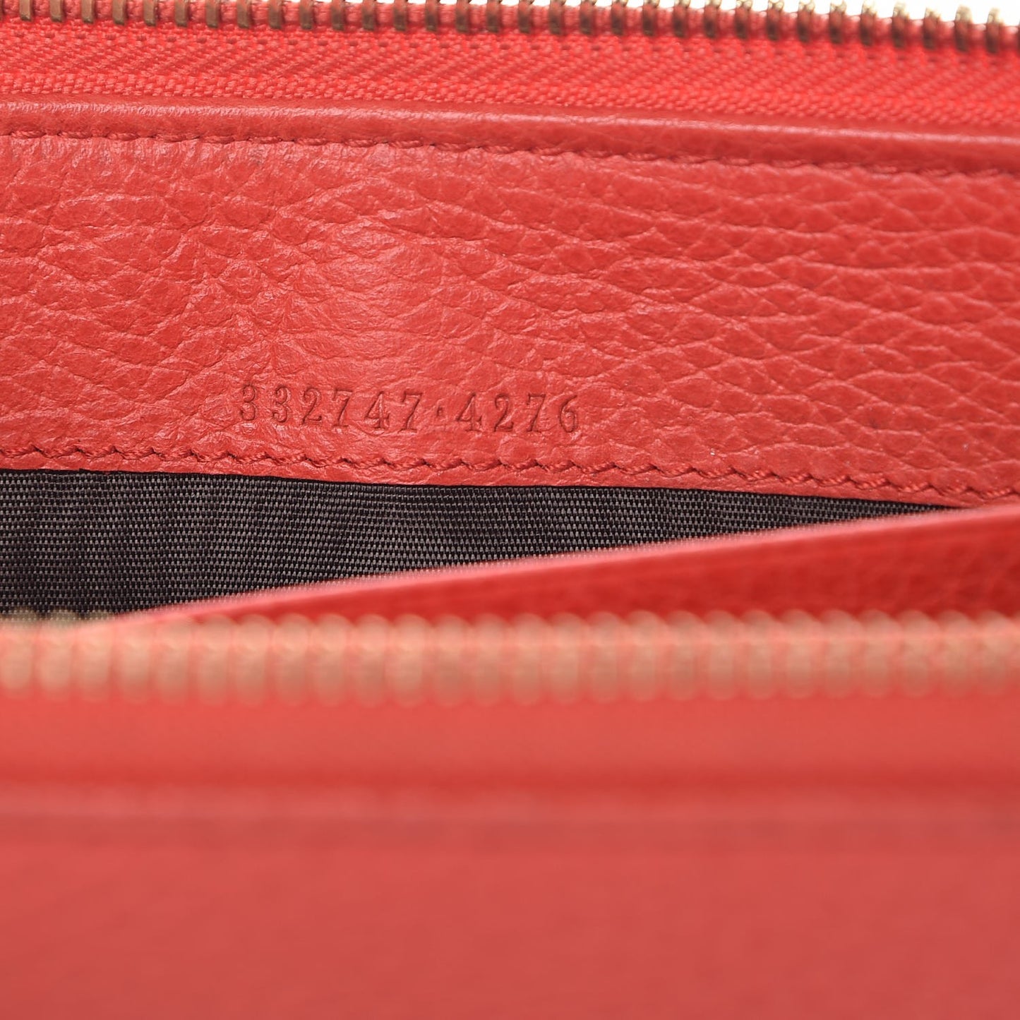 Pebbled Calfskin Donna Long Wallet Red