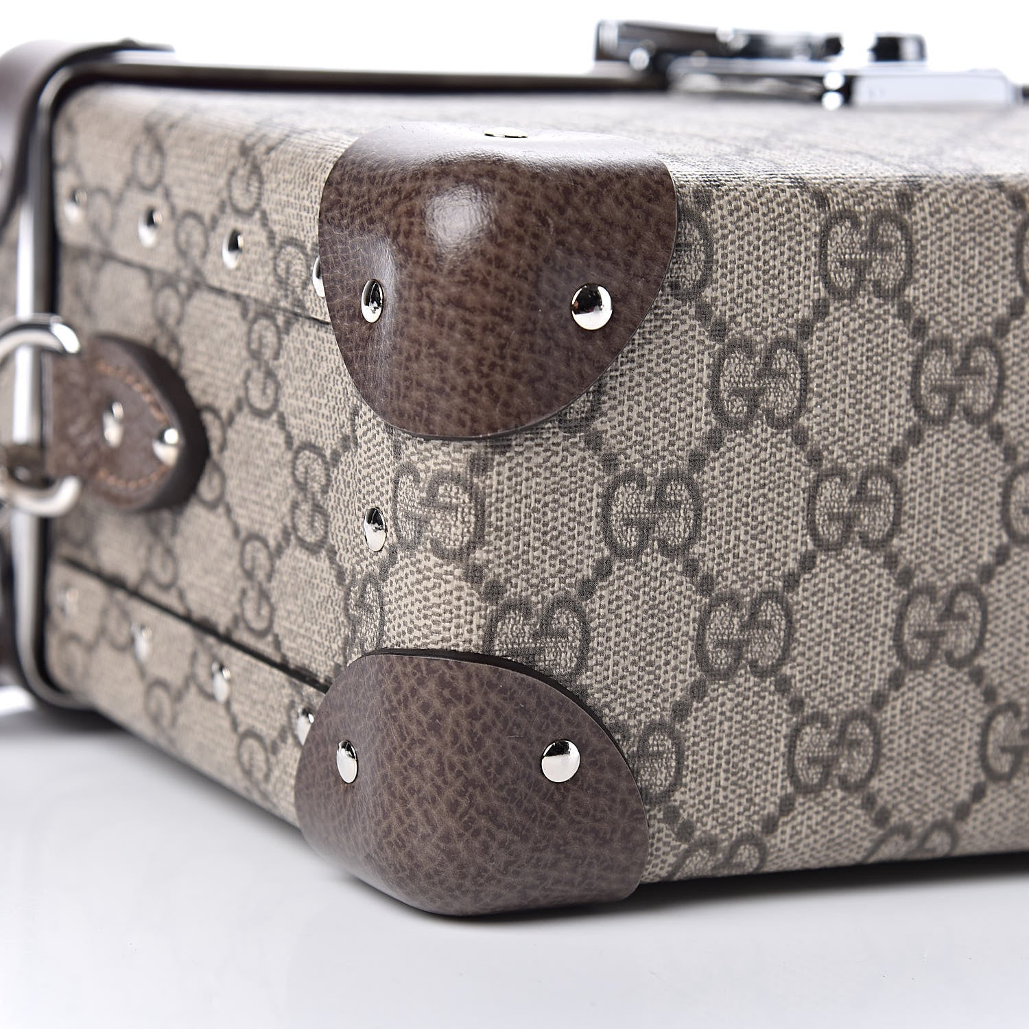 Gucci GG Supreme Monogram Globe-Trotter Beauty Case Brown 5 of 10