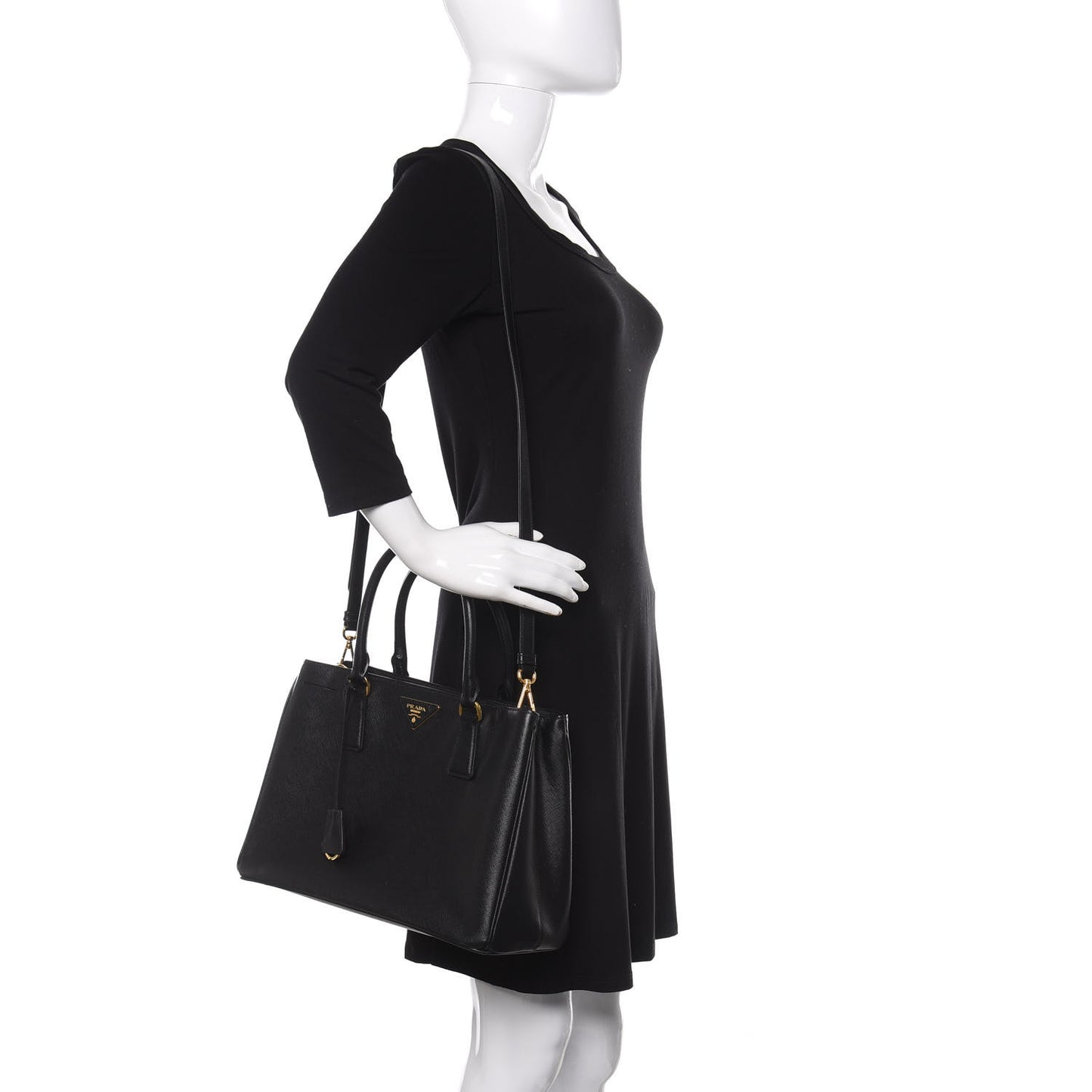 Saffiano Lux Medium Tote Black
