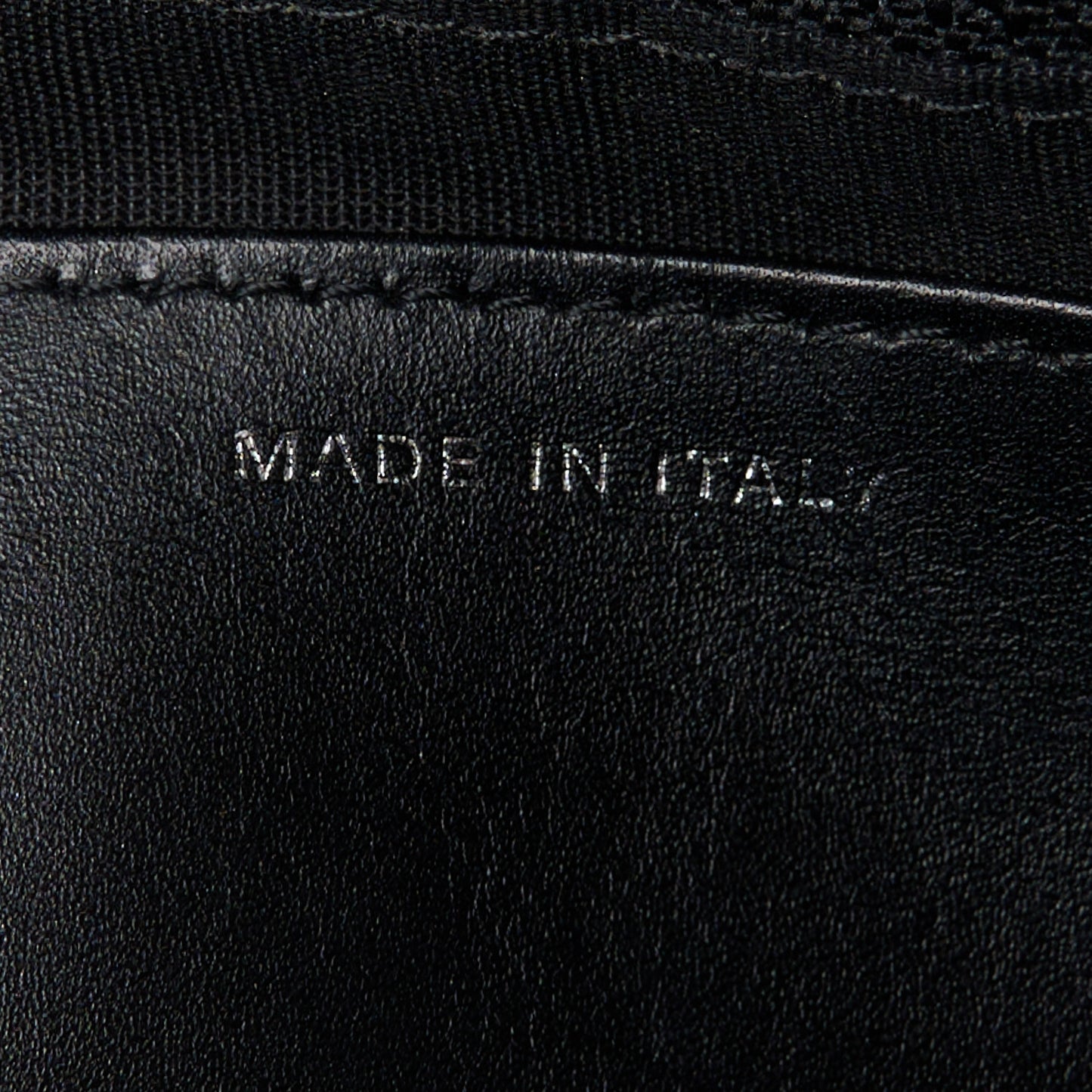 Caviar Half Moon Wallet On Chain WOC Black