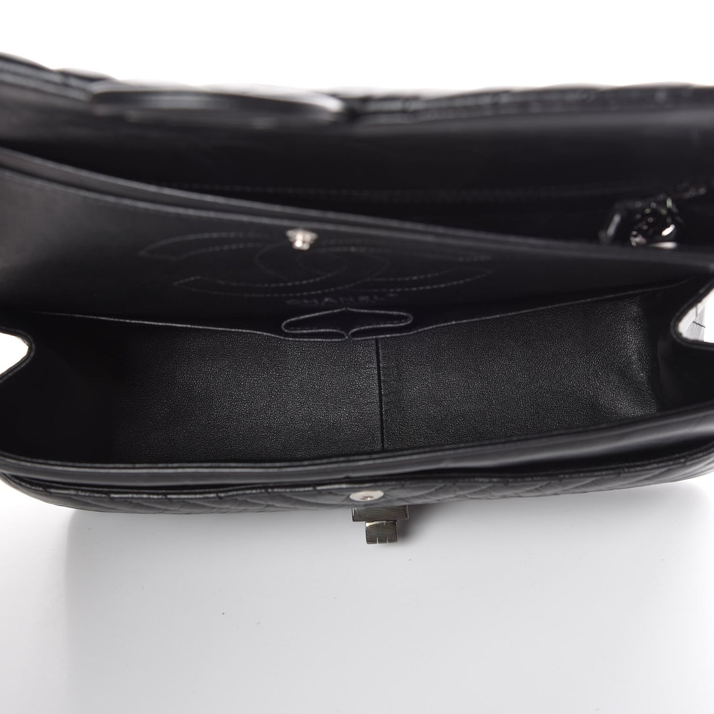 Aged Calfskin Chevron Quilted 2.55 Reissue 226 So Black