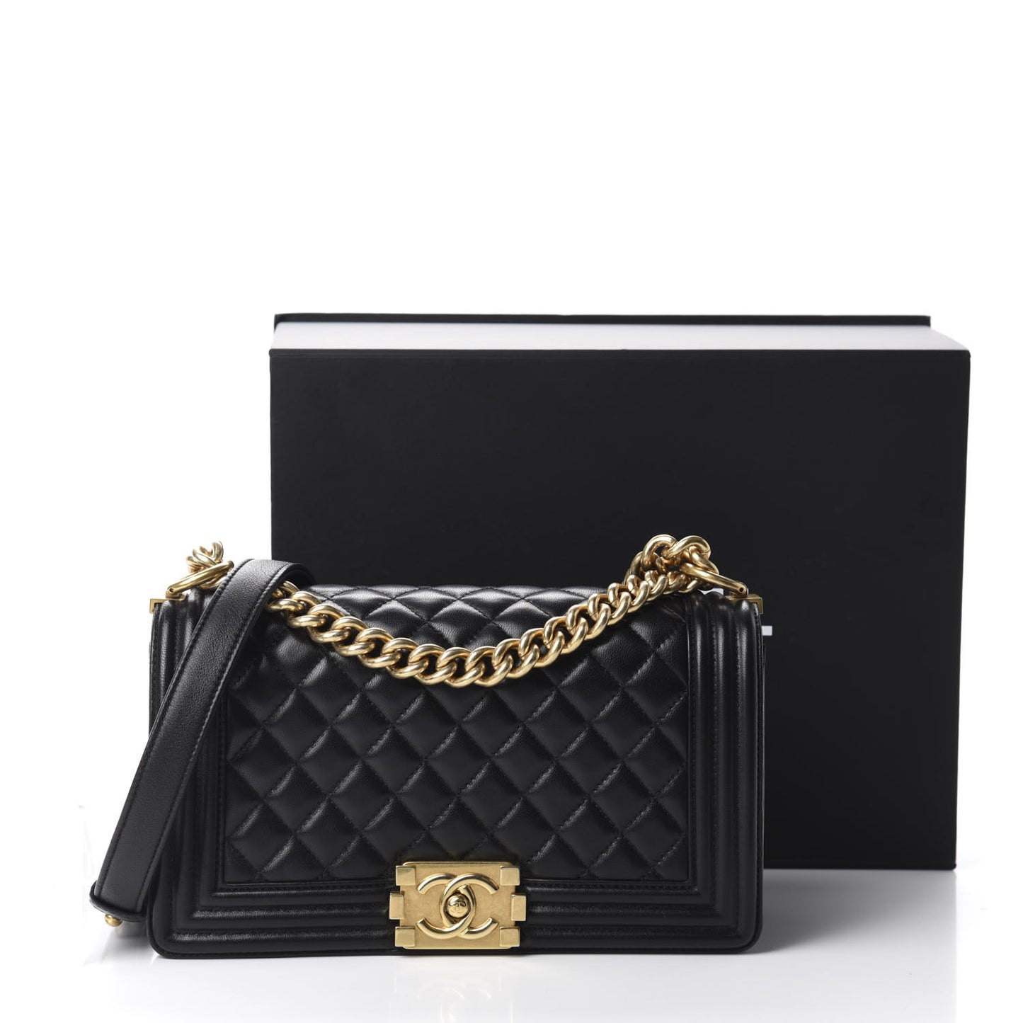 Lambskin Quilted Medium Boy Flap Black