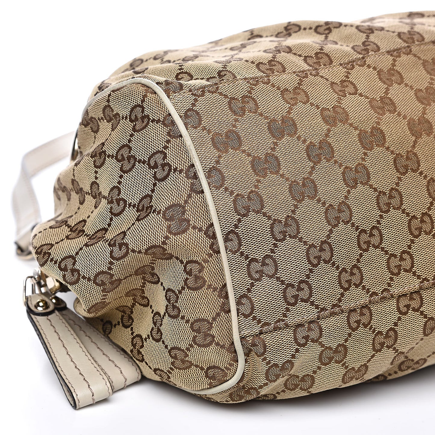 Monogram Medium Sukey Boston Off White