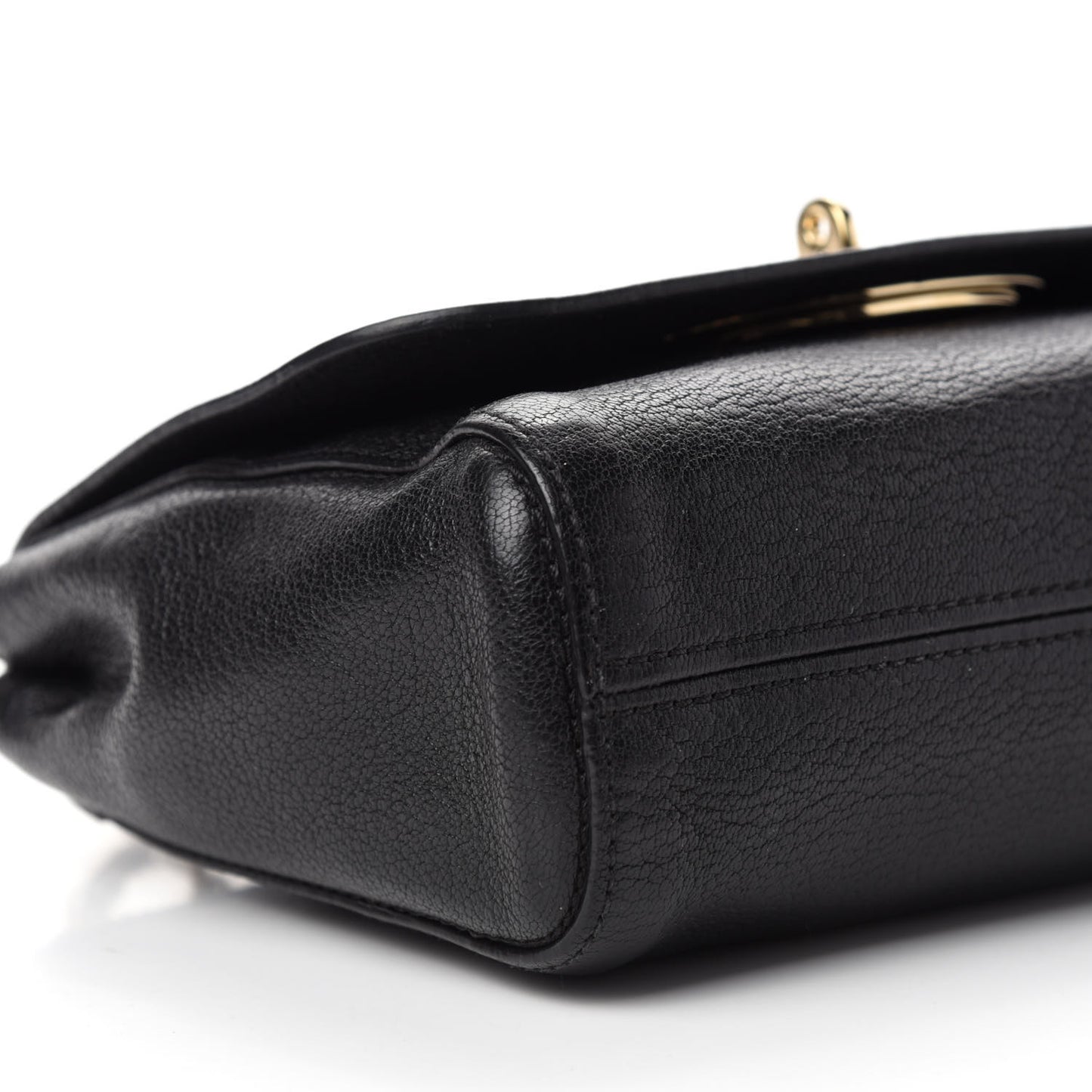 Small Classic Grain Small Lily Flap Black