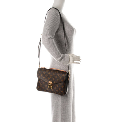 Louis Vuitton Monogram Pochette Metis 2 of 8