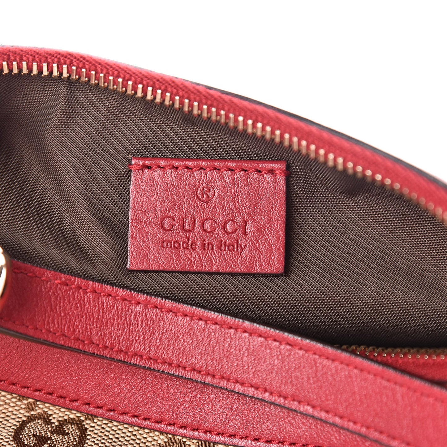 Monogram Heart GG Charm Pochette Red