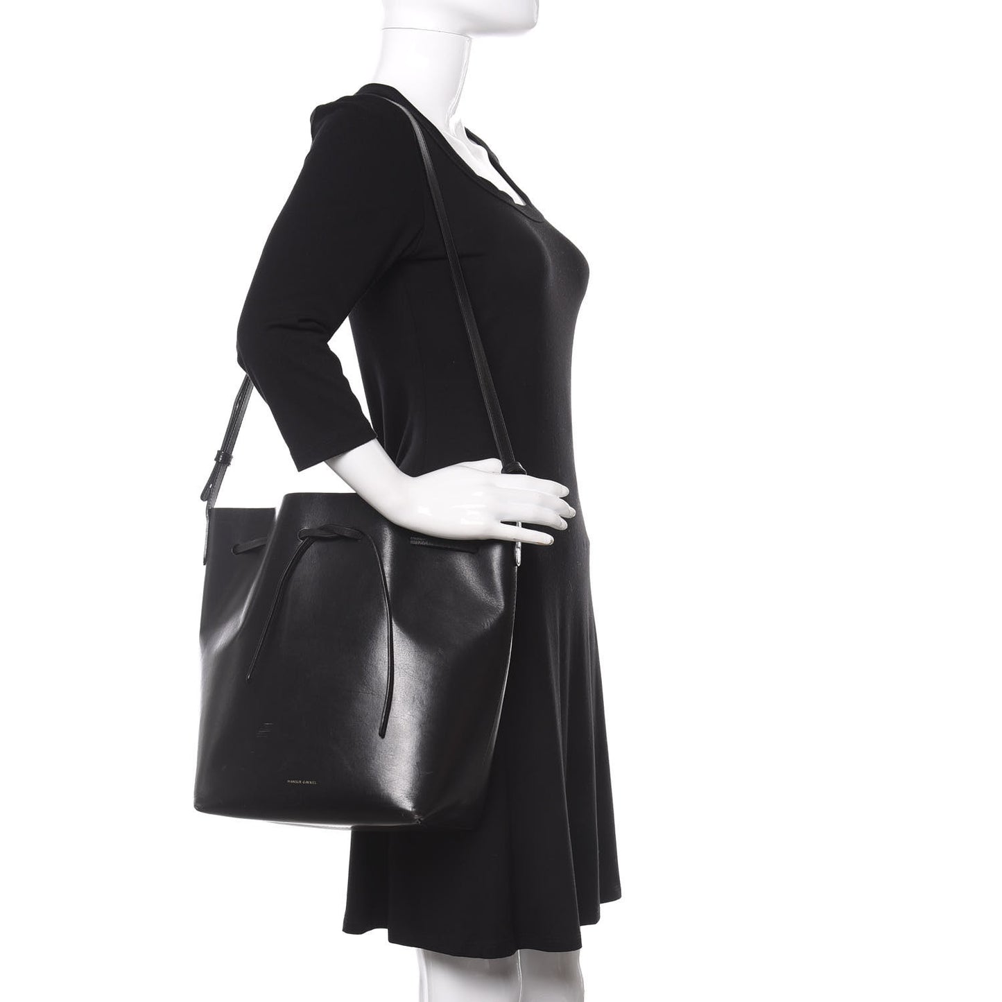 Vegetable Tanned Calfskin Bucket Bag Black Royal