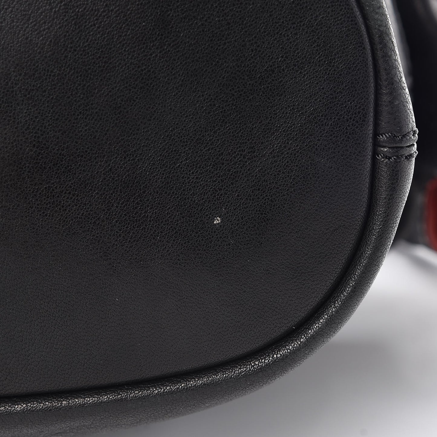 Calfskin Small Nightingale Black