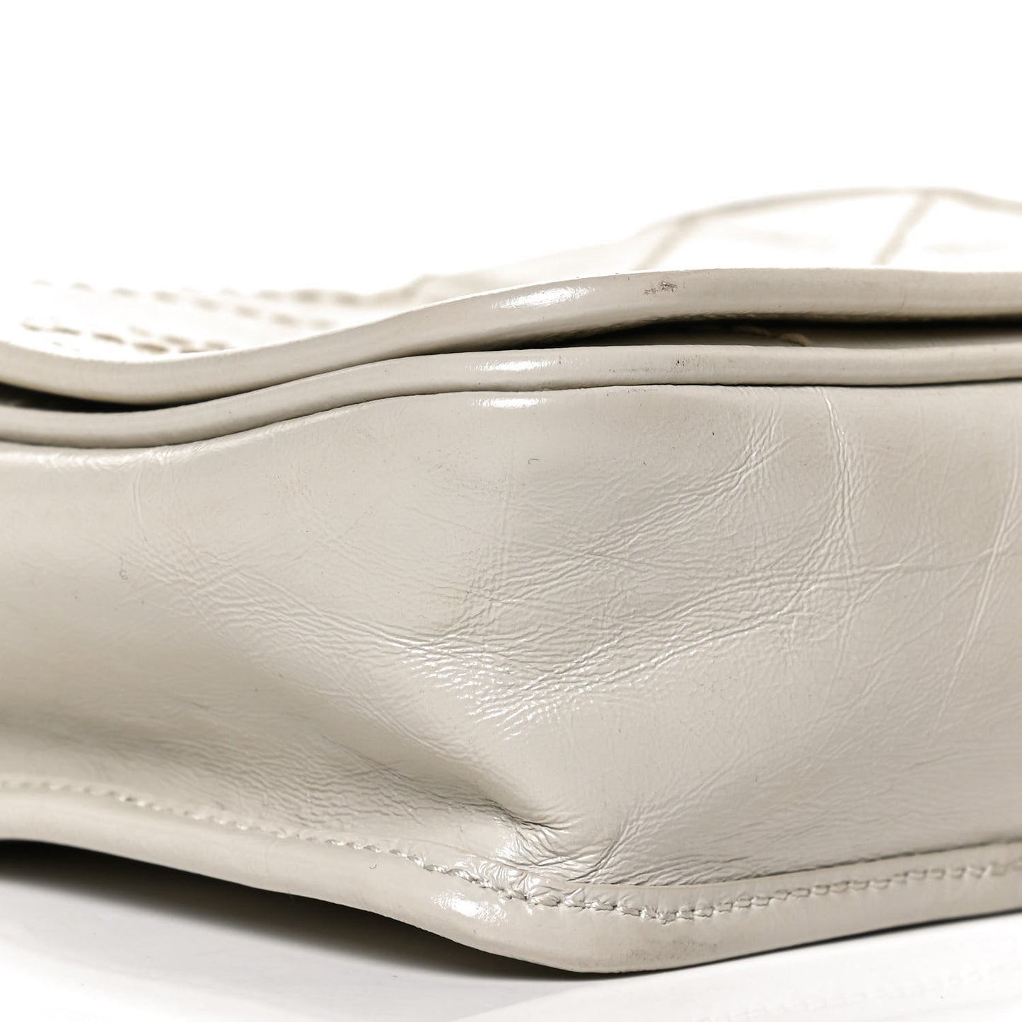 Crinkled Calfskin Matelasse Monogram Niki Chain Wallet Crema Soft