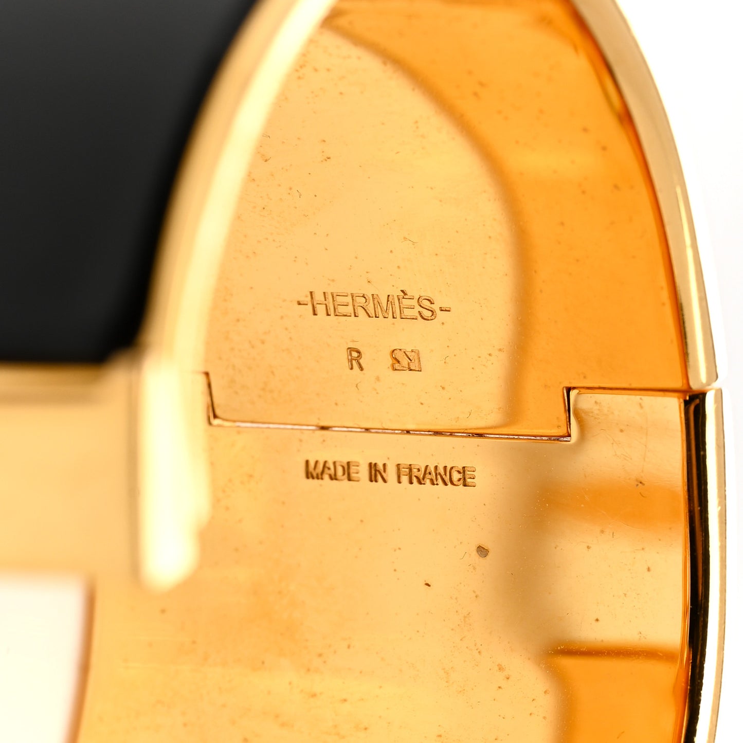 Enamel Extra Wide Clic Clac H Bracelet PM Black