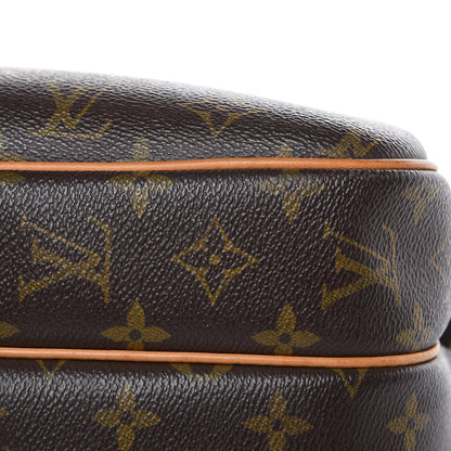 Louis Vuitton Monogram Reporter PM 17 of 21