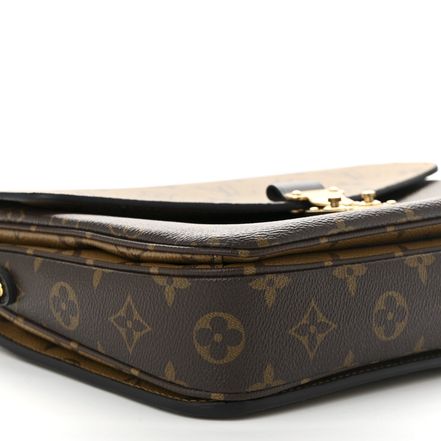 Reverse Monogram Pochette Metis