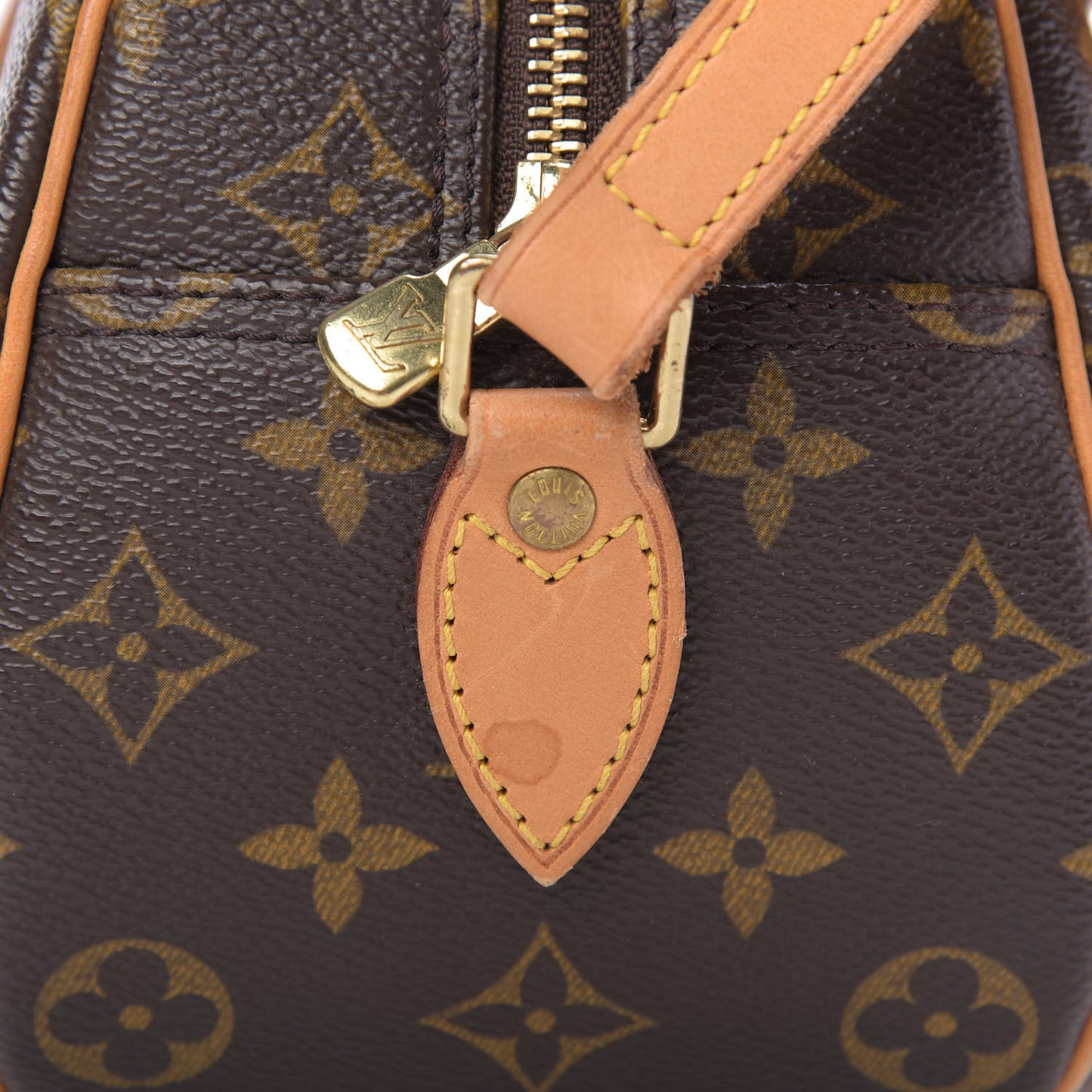Monogram Blois