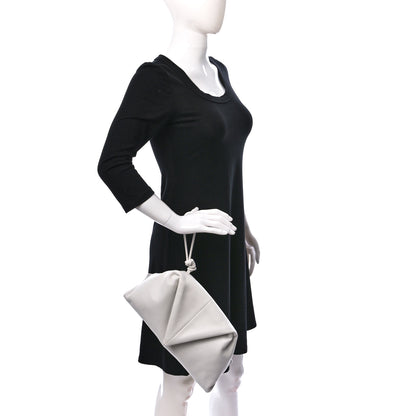 Bottega Veneta Lambskin BV Trine Clutch Bianco 3 of 10