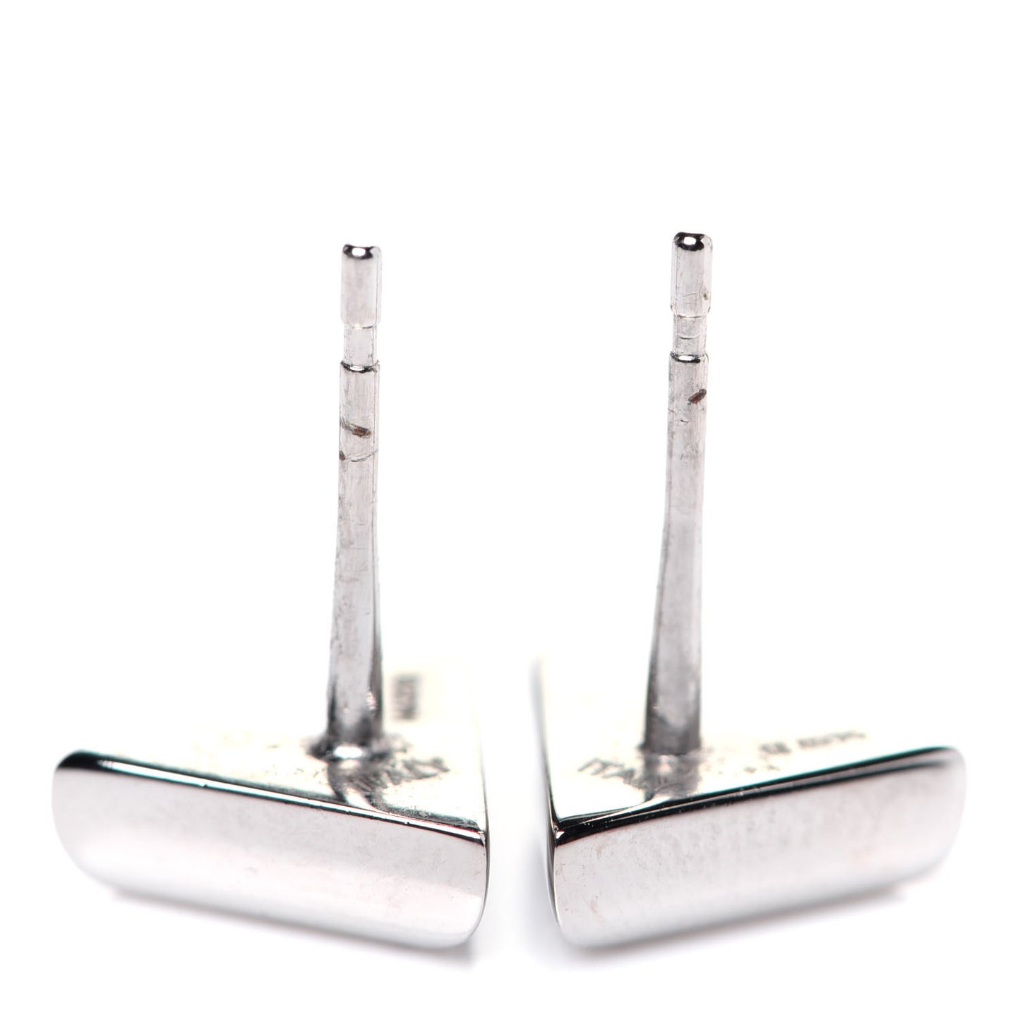 Essential V Stud Earrings Silver