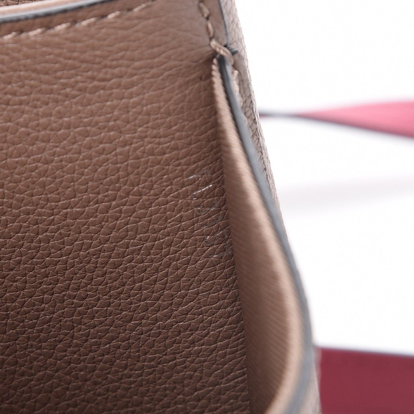 Calfskin Lockme II Chain Bag BB Rose Bruyere