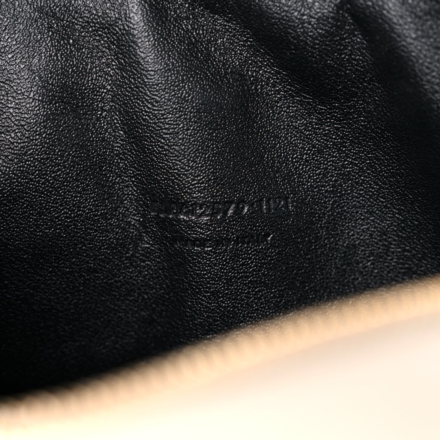 Saint Laurent Grain De Poudre Matelasse Monogram Mini Lou Camera Bag Crema Soft 6 of 10
