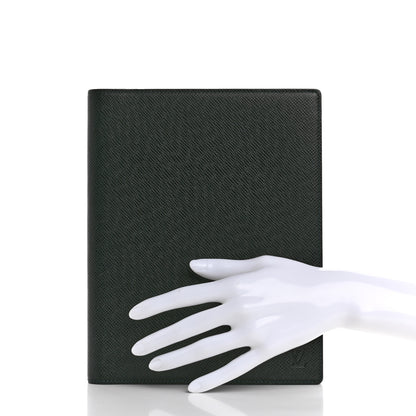 Louis Vuitton Taiga Desk Agenda Cover Epicea 2 of 11