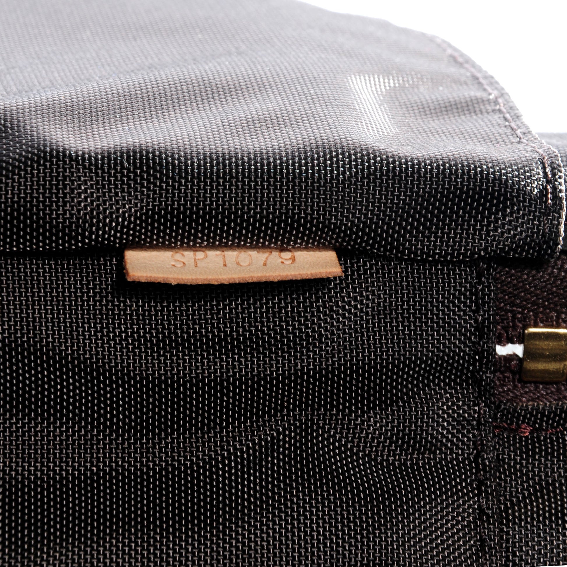Louis Vuitton Monogram Pegase 65 6 of 6