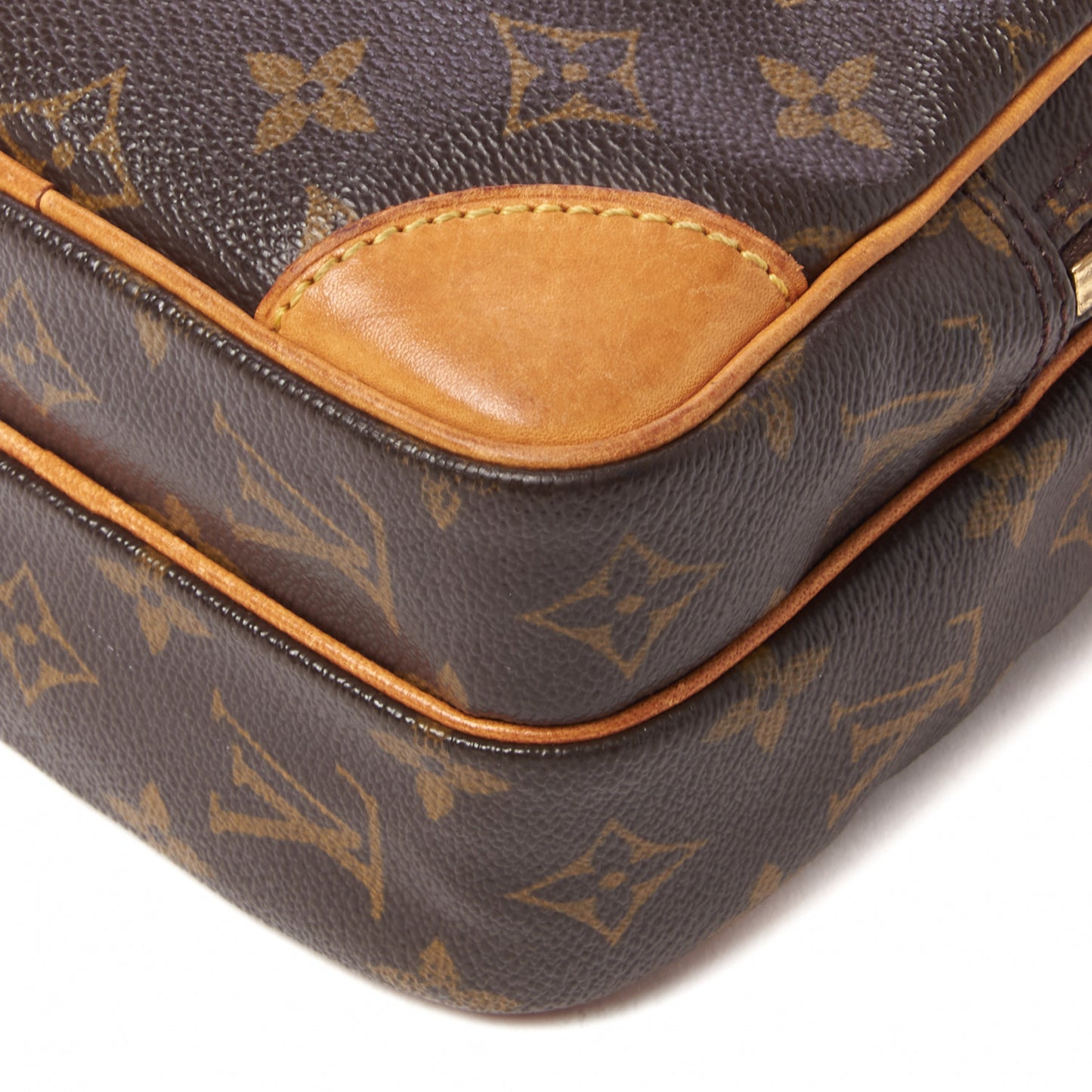 Monogram Amazone