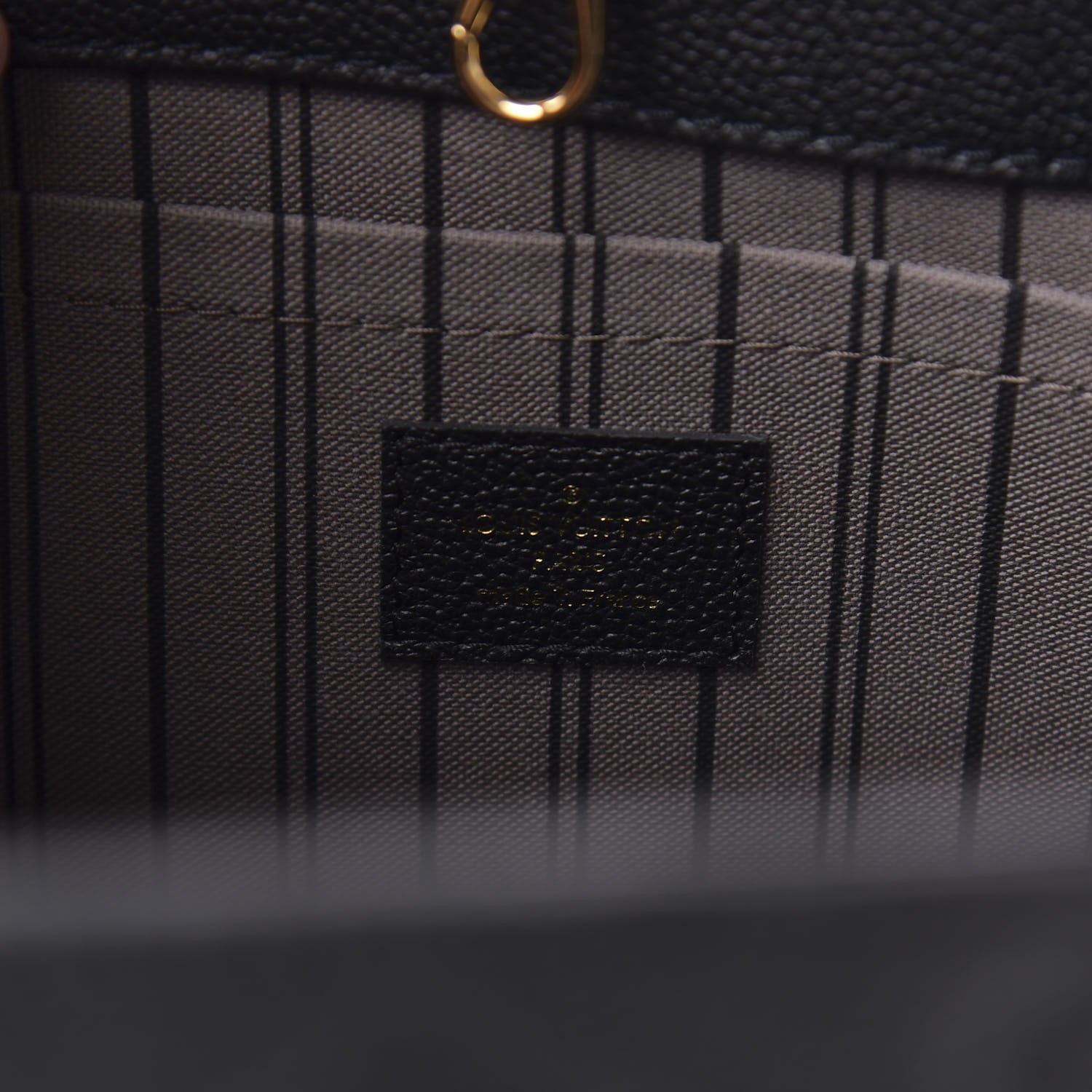 Louis Vuitton Empreinte Montaigne MM Black 7 of 12