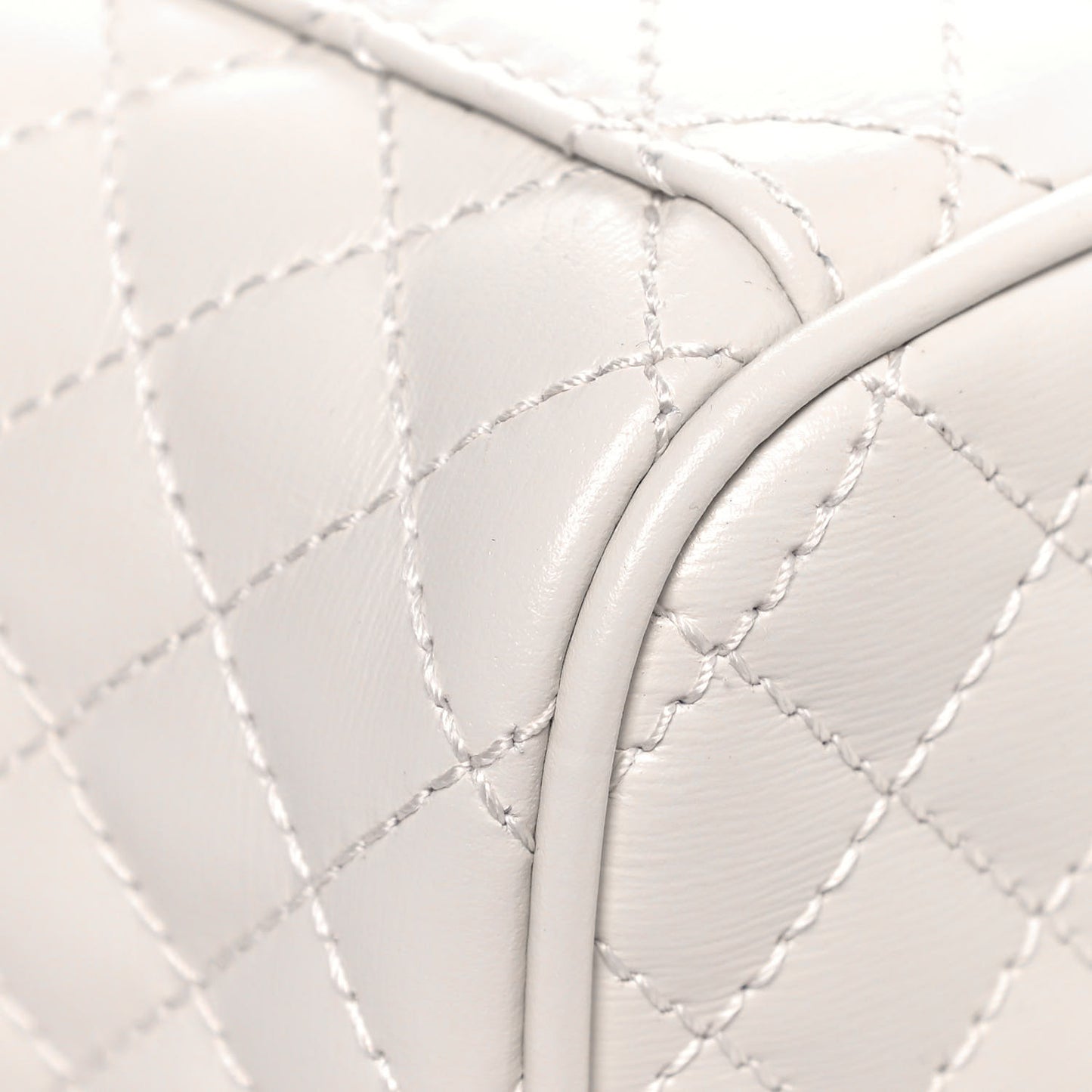 Calfskin Trapuntata Zumi Belt Bag Off White