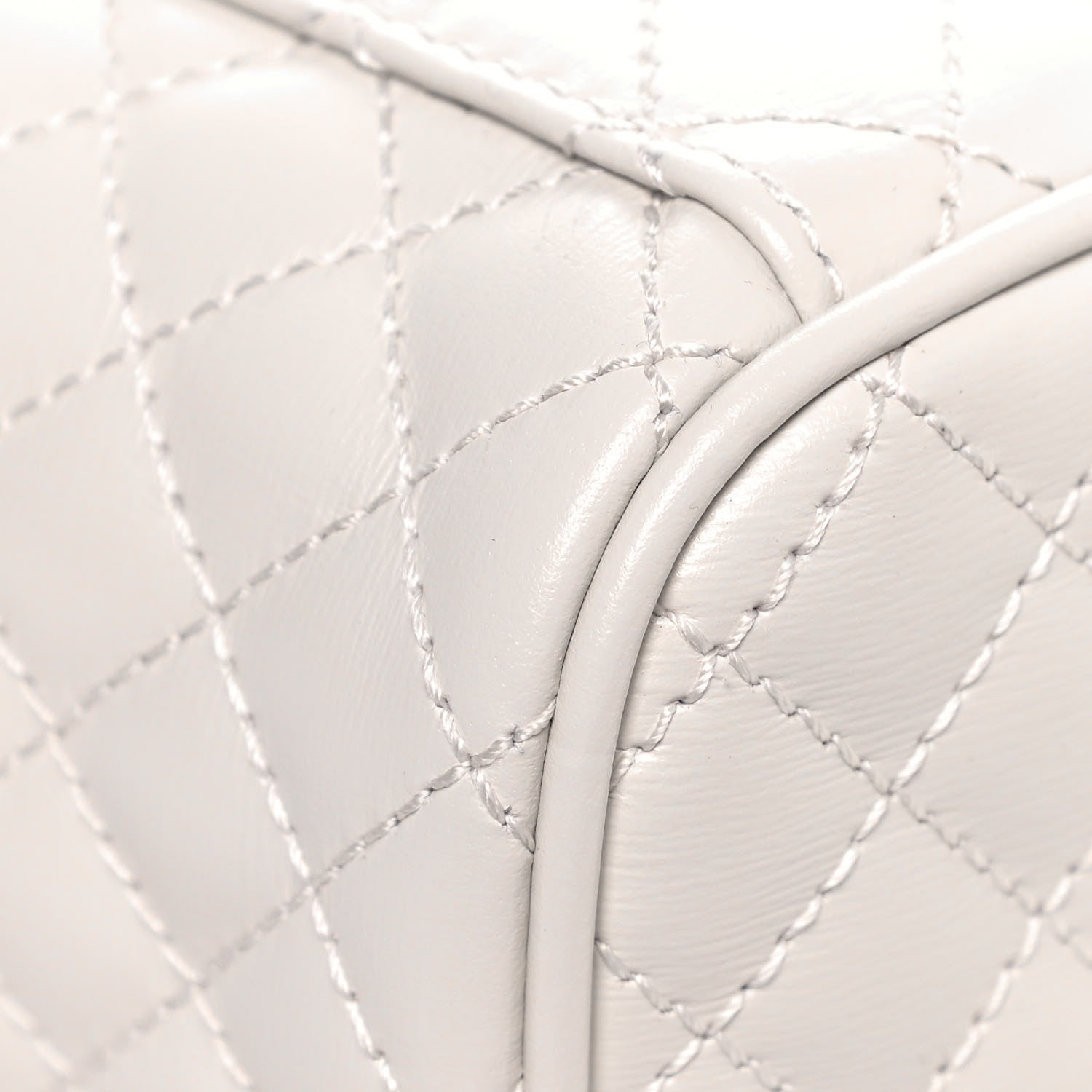 Gucci Calfskin Trapuntata Zumi Belt Bag Off White 11 of 13