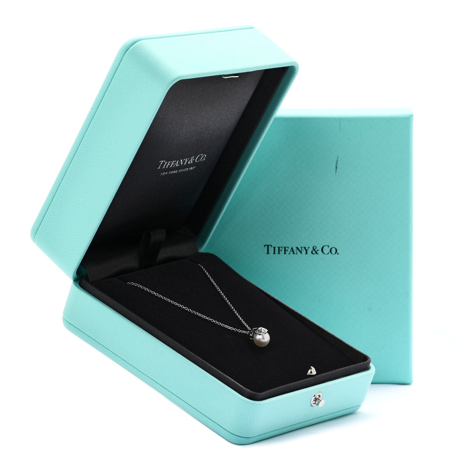 Tiffany 18K White Gold Diamond Cultured Pearl 6.5-7mm Tiffany Signature Pearls Pendant Necklace 6 of 6