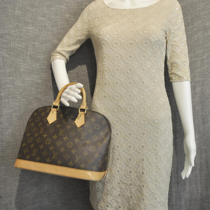 Louis Vuitton Monogram Alma 2 of 8