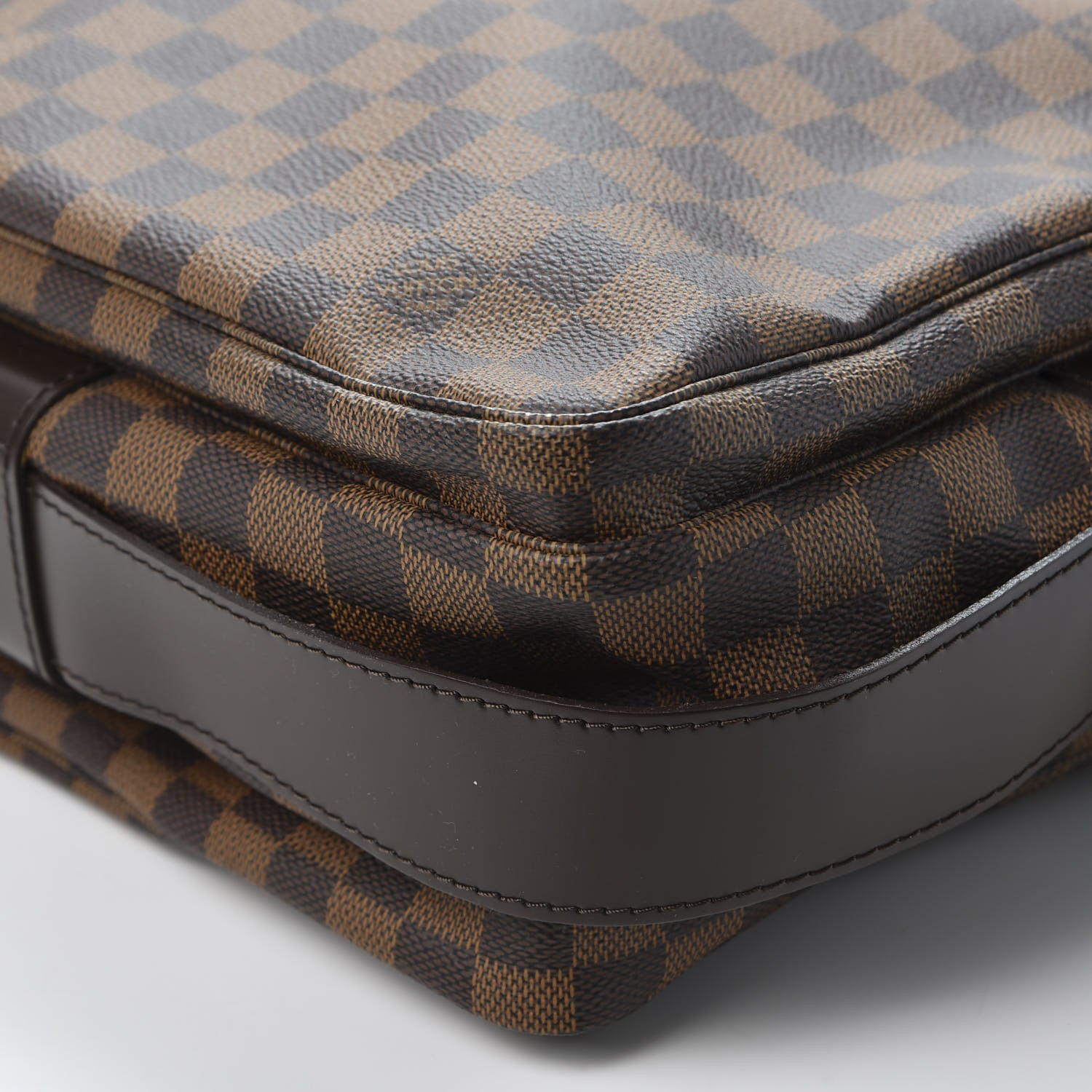 Louis Vuitton Damier Ebene Naviglio 6 of 9