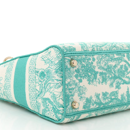 Christian Dior Canvas Toile De Jouy Embroidered Medium Lady D-Lite Aquamarina 9 of 10