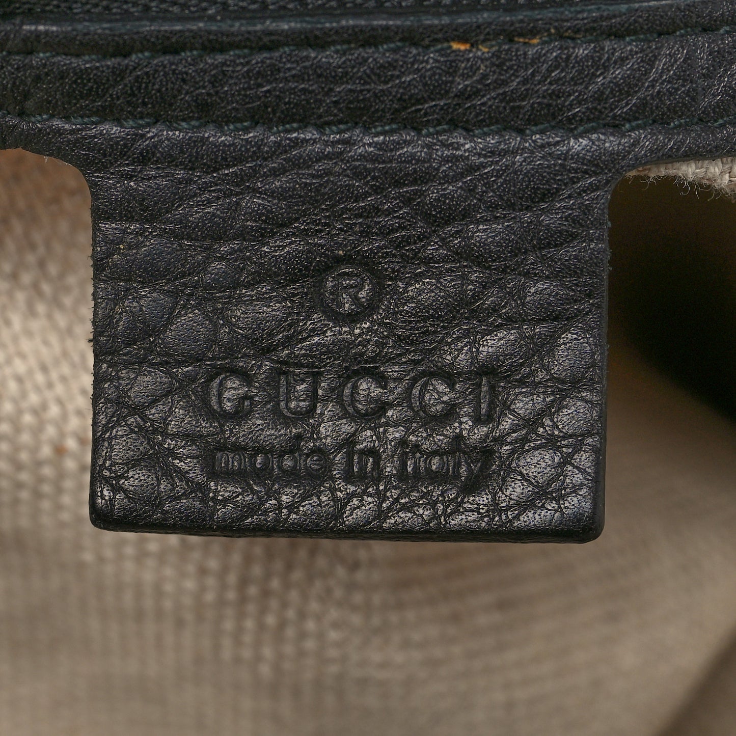 Pebbled Calfskin Medium Soho Chain Hobo Black