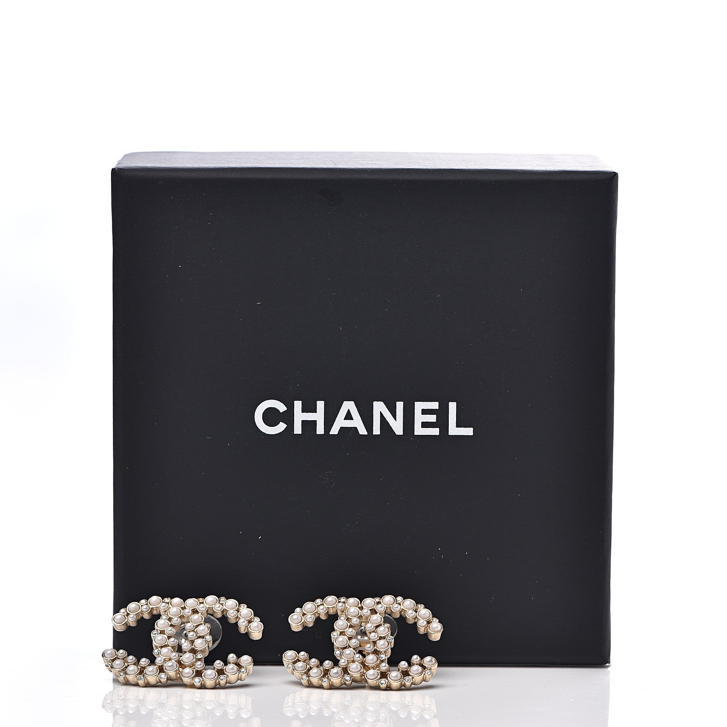 Chanel Pearl Crystal CC Earrings Gold 4 of 4