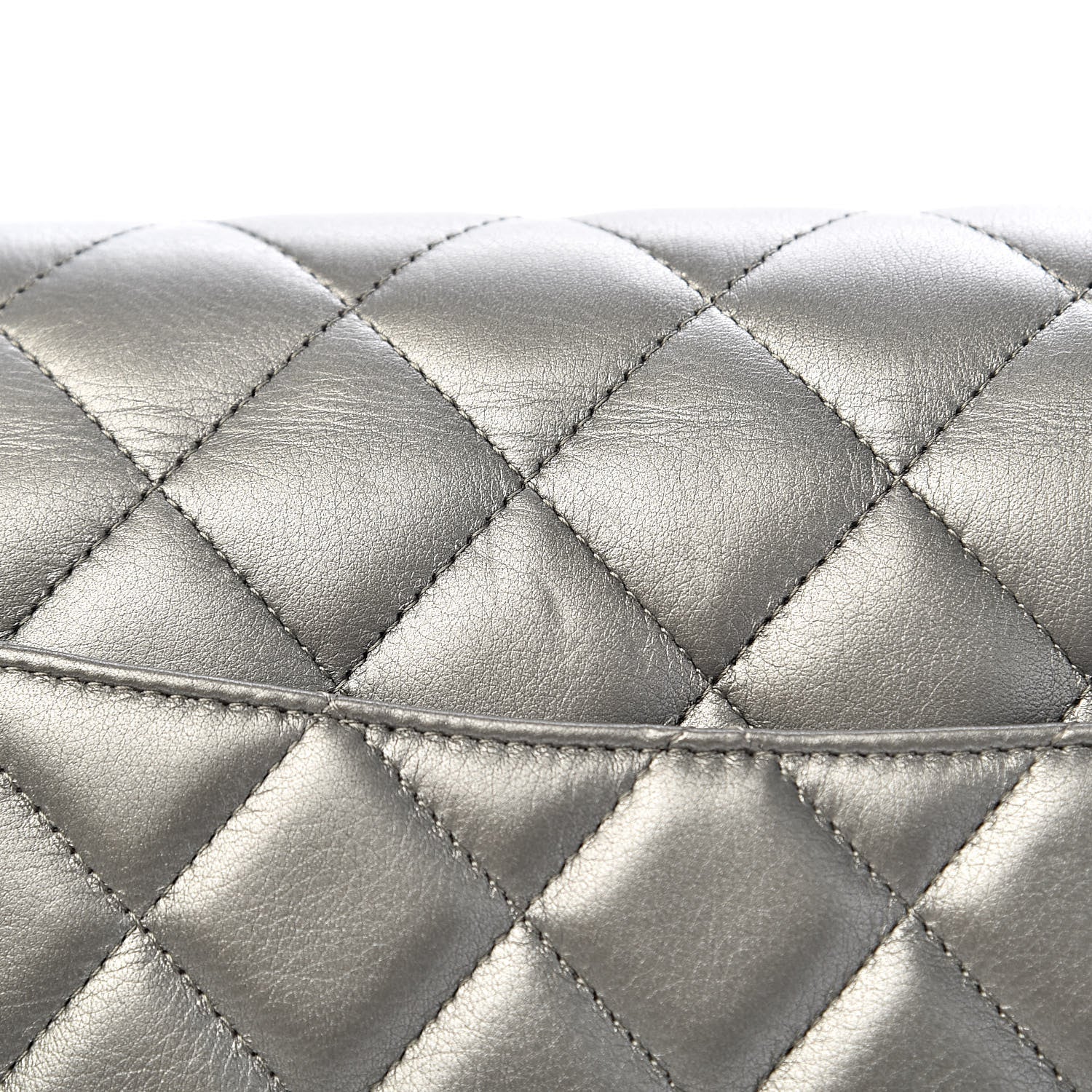 Chanel Metallic Calfskin Quilted Jumbo Double Flap Silver 17 of 20