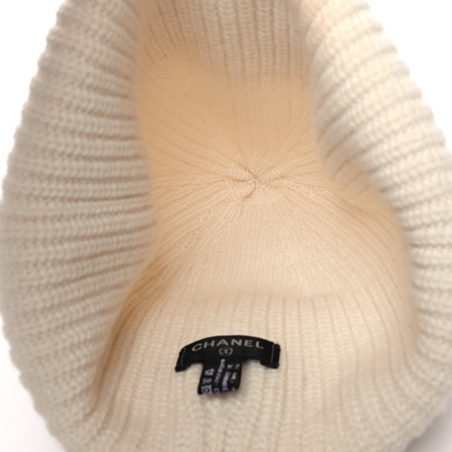 Chanel Wool Cashmere CC Beanie Hat White Black 1238583 – FASHIONPHILE