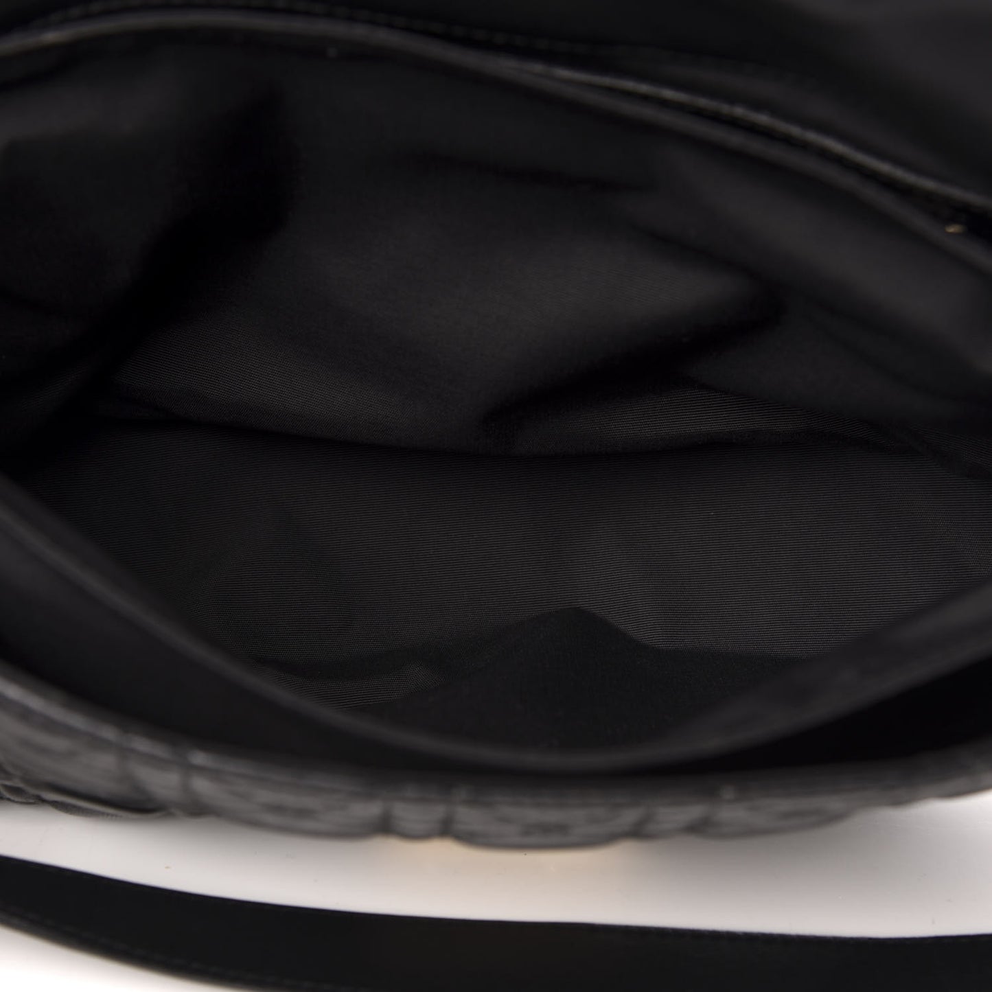 Lambskin Cannage New Lock Flap Black