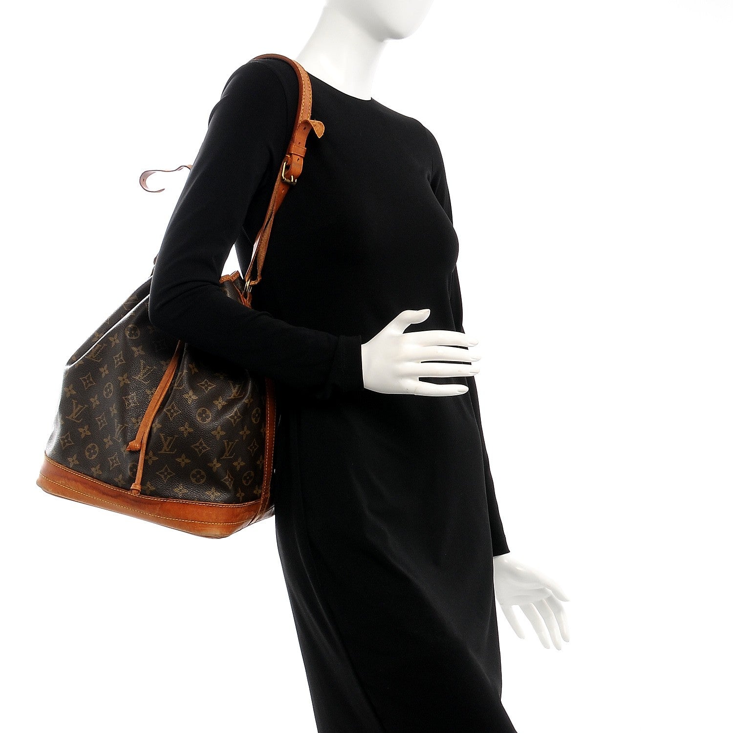 Louis Vuitton Monogram Noe 2 of 14