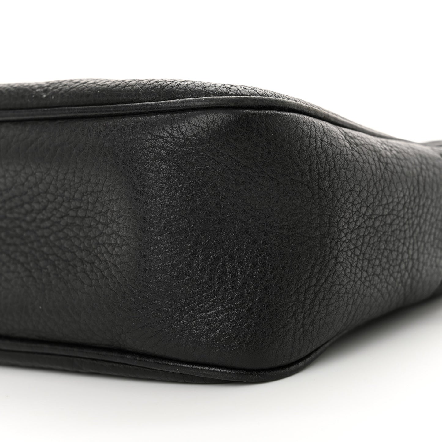 Pebbled Calfskin Small Soho Disco Bag Black