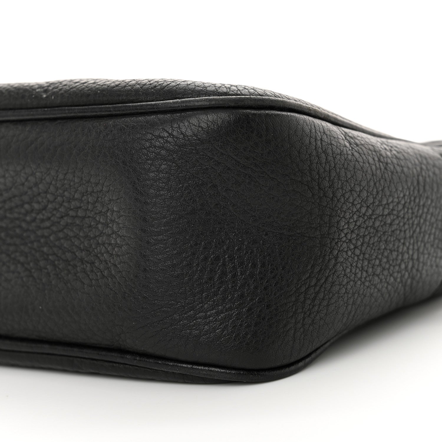 Gucci Pebbled Calfskin Small Soho Disco Bag Black 9 of 12