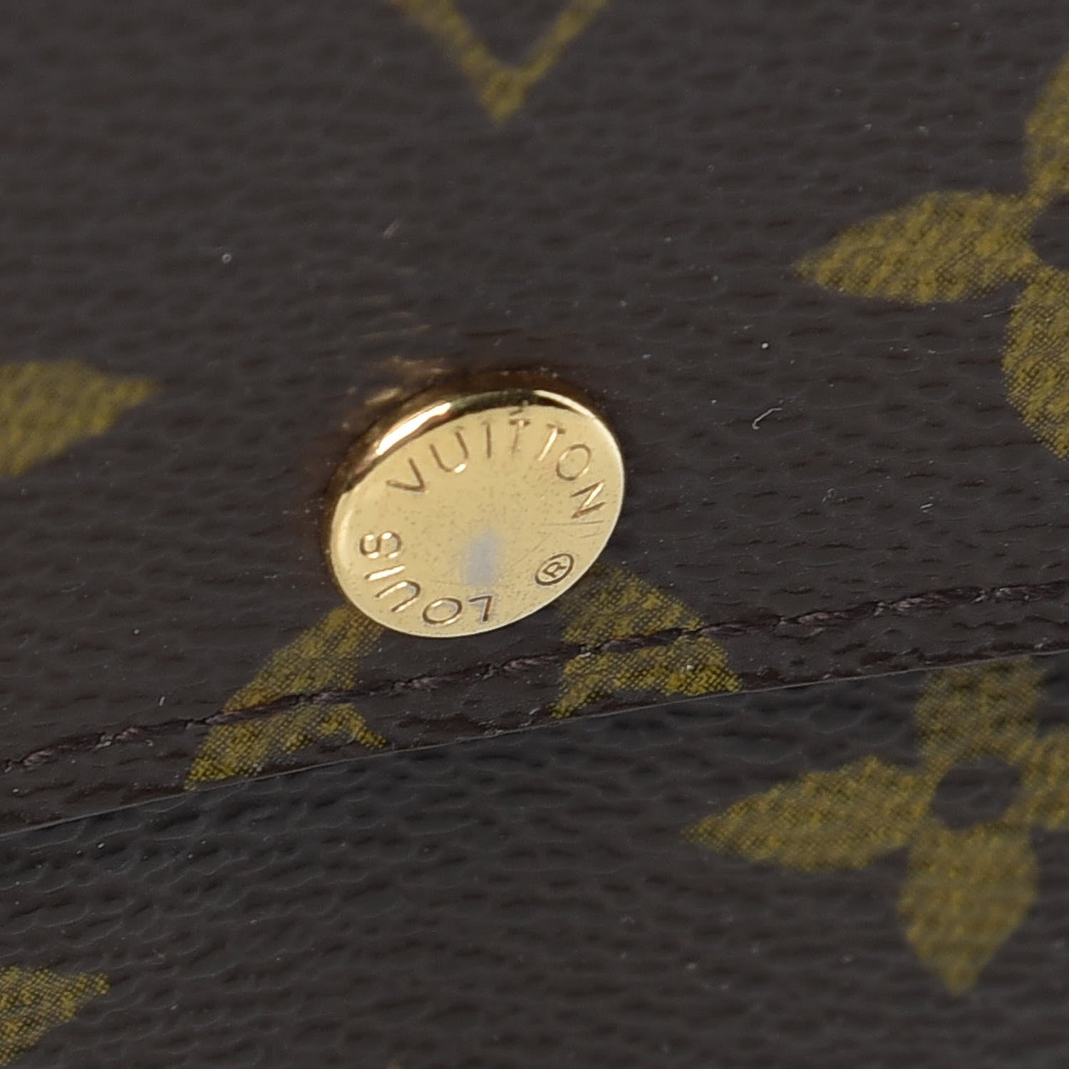 Louis Vuitton Monogram Sarah Wallet 7 of 9