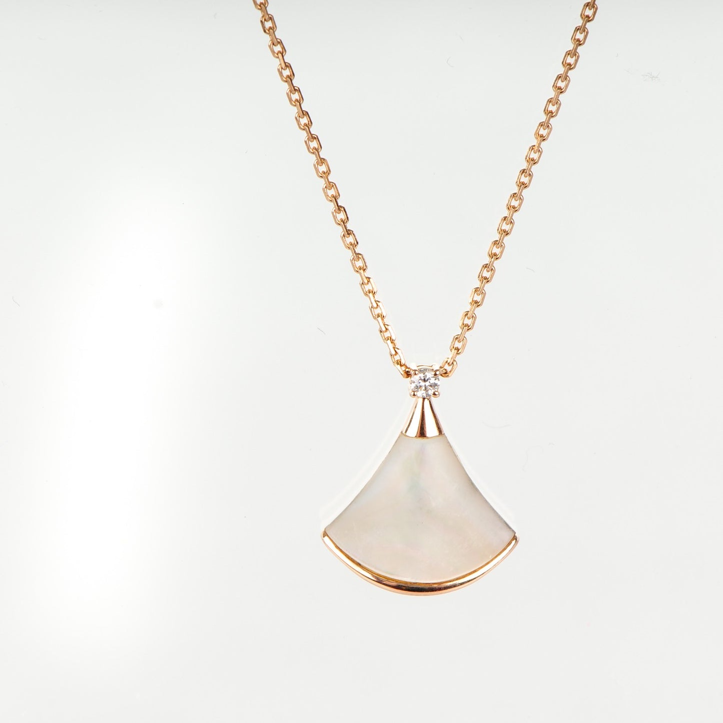 18K Rose Gold Diamond Mother of Pearl Divas' Dream Pendant Necklace