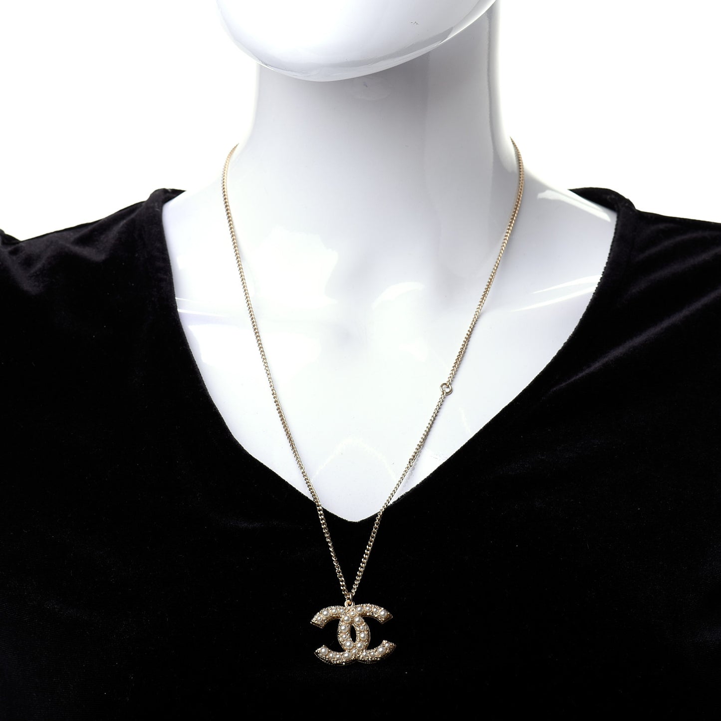 Pearl CC Pendant Necklace Gold