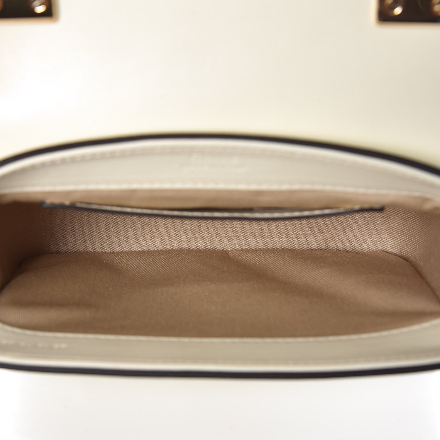Chloe Calfskin Crocodile Embossed Mini C Bag White Beige 7 of 9